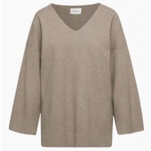 Aritizia Wilfred Free Souvenir sweater